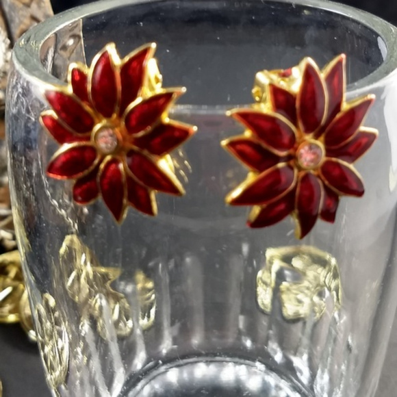 Host Pick! Red Enamel Poinsettia Clip Earrings - Picture 5 of 5